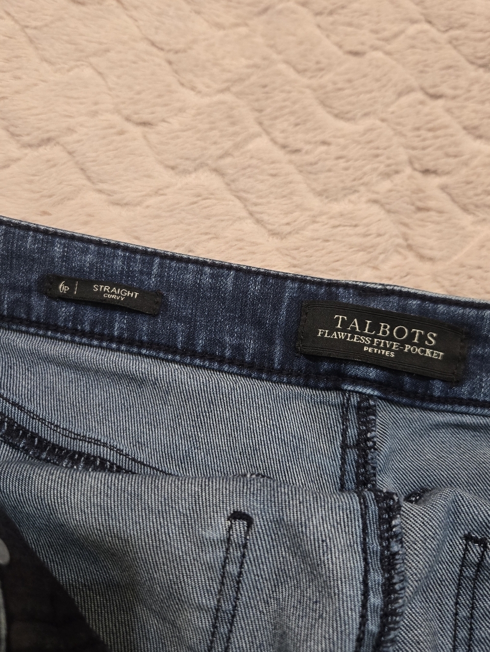 Talbots Petites Flawless Five Pocket Straight Curvy Jeans, Size 6P - Picture 2 of 7
